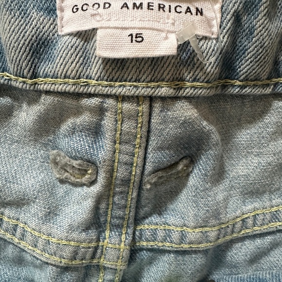 Good American Size 15 Fringes Cut Off Button fly Jean Shorts - Picture 3 of 3